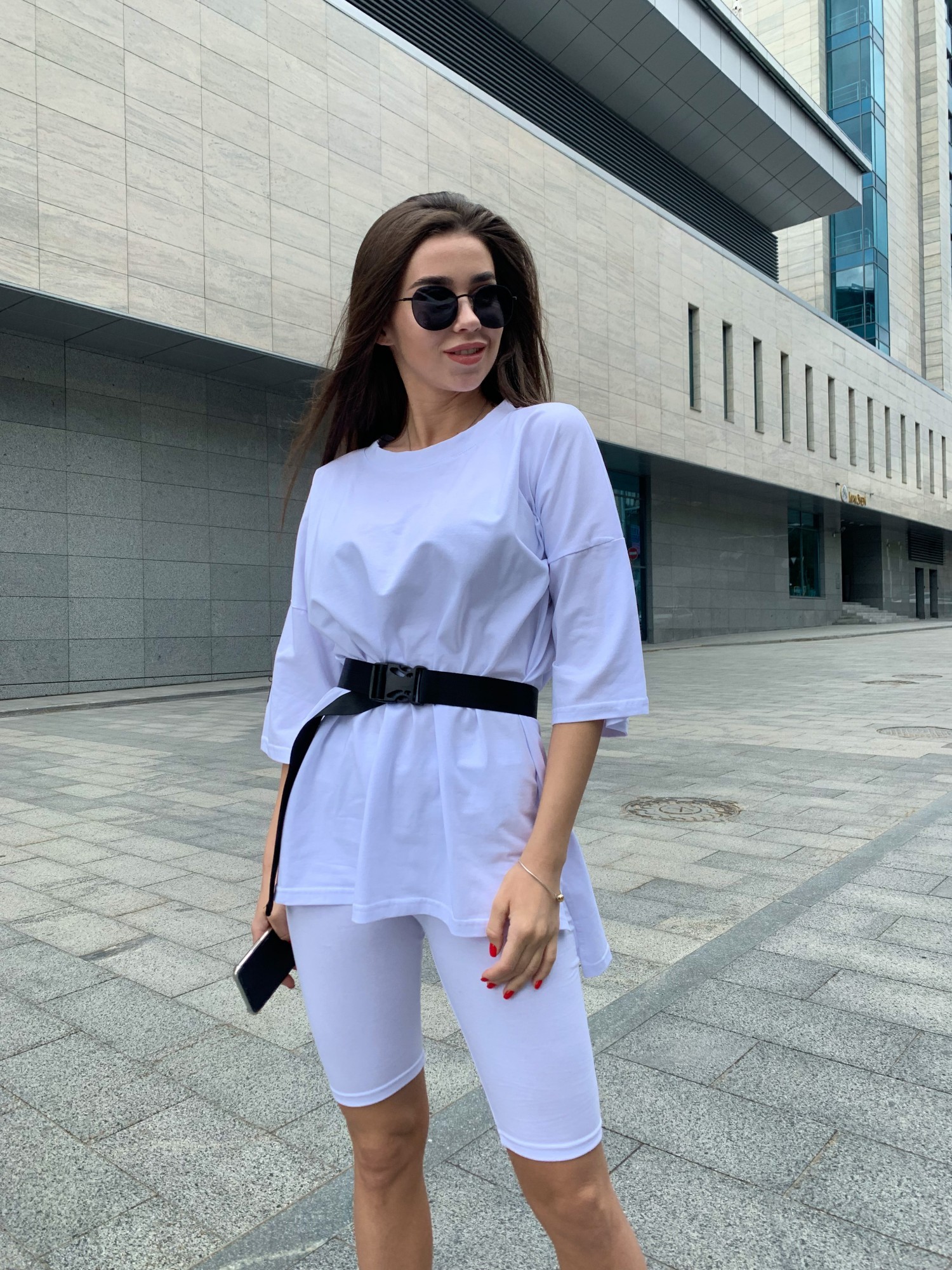 

Костюм женский футболка с поясом и велосипедки K&ML 556 S - M (44 - 46) Белый ( 556 - 04)