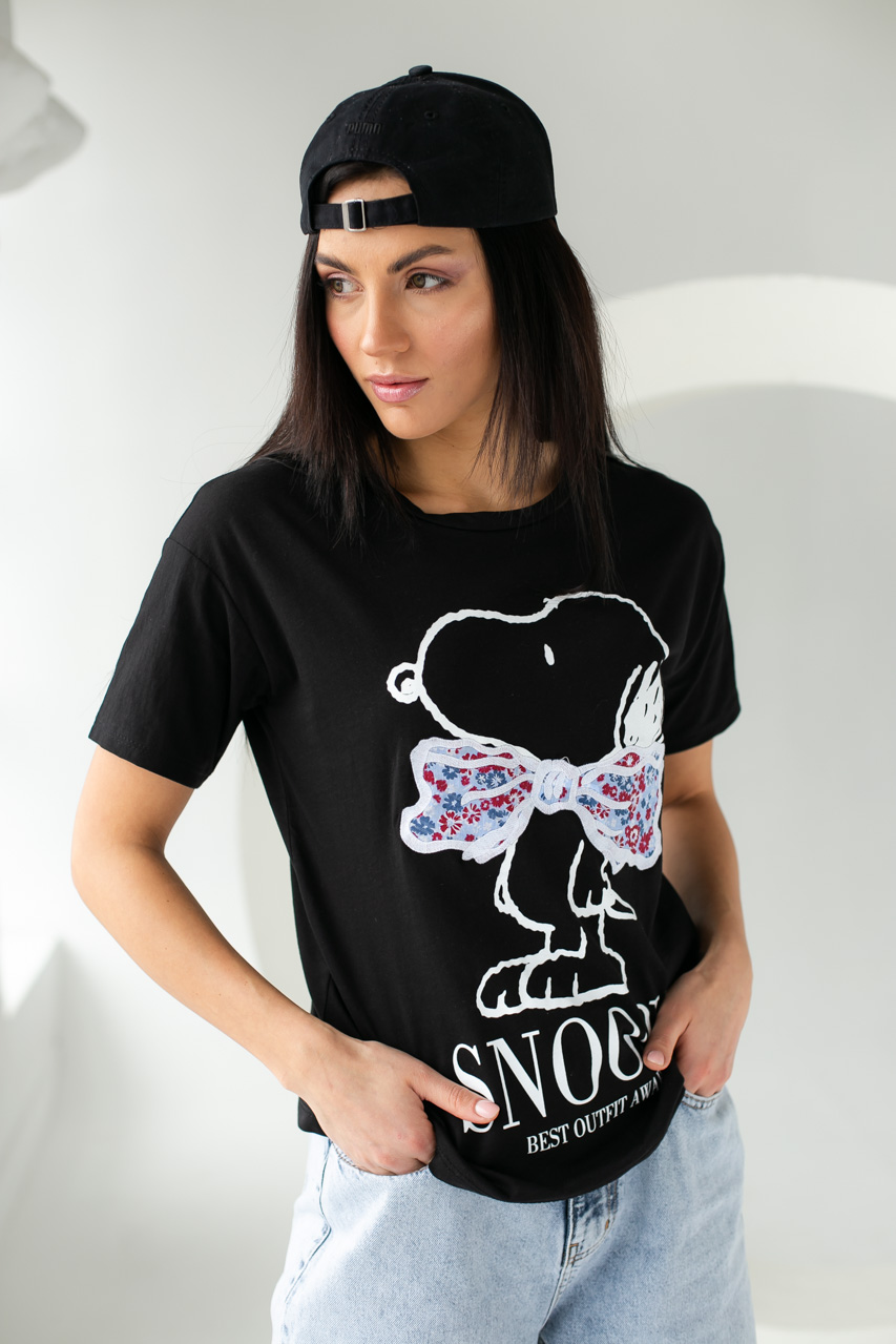 

Женская футболка оверсайз со Snoopy - черный цвет, M