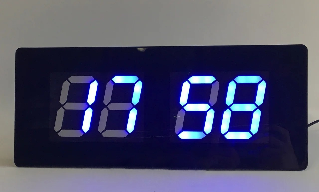 

Электронные часы 3513 синие