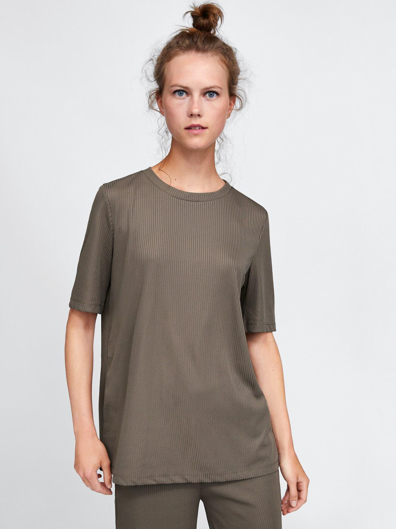

Футболка Zara 5039465706-ADVB M Серая с зеленым