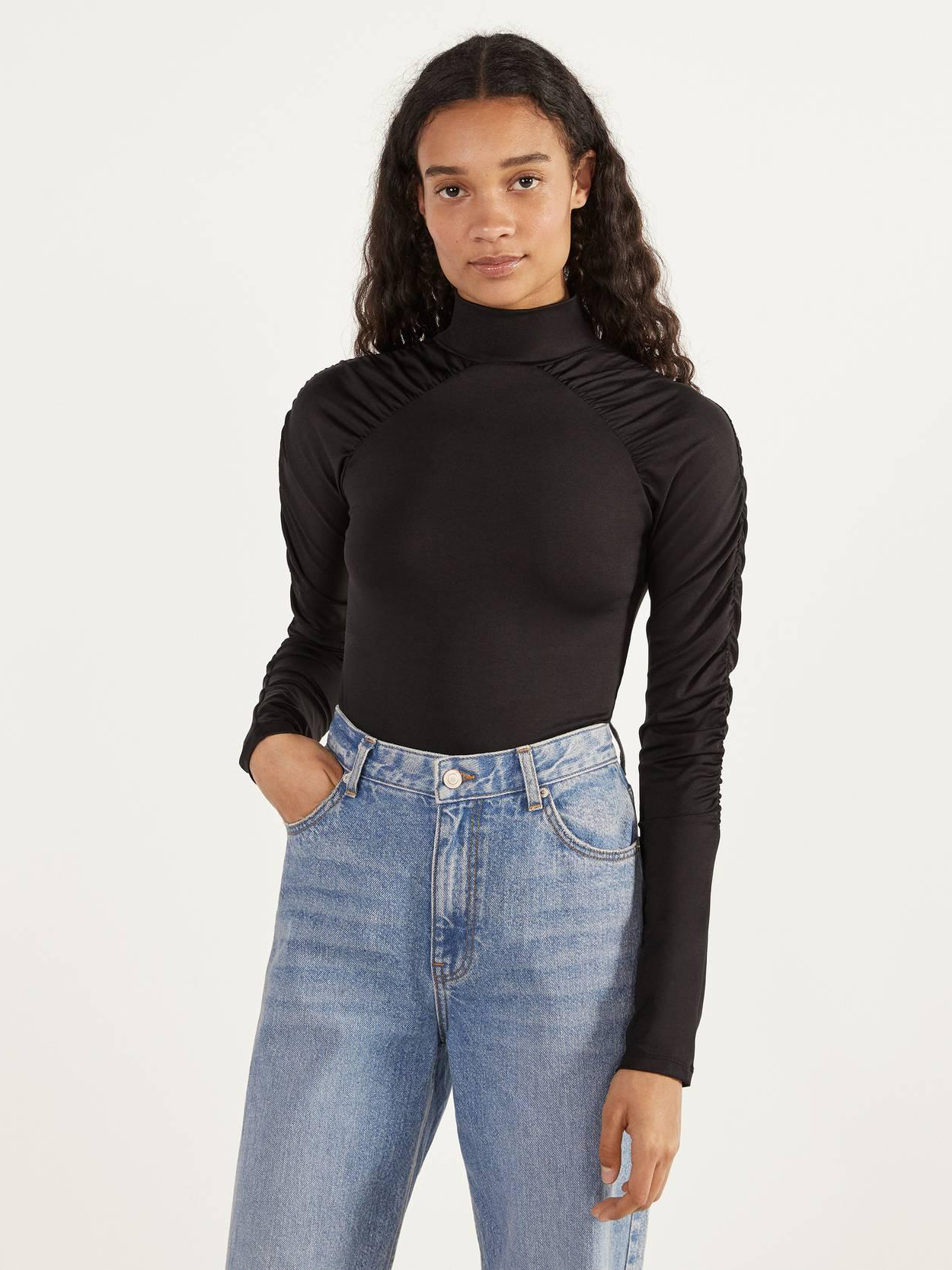 

Боди-блузка Bershka 3226831800-AAAD S Черная