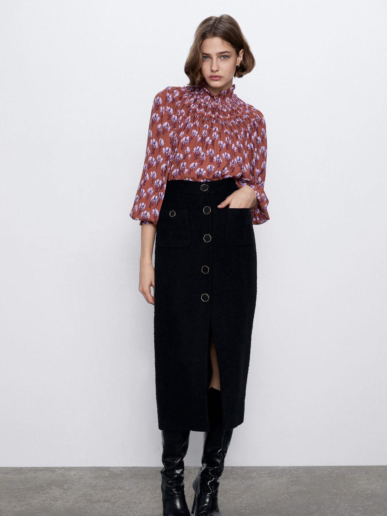 

Блузка Zara 2095125703-AAIE S Коричневая