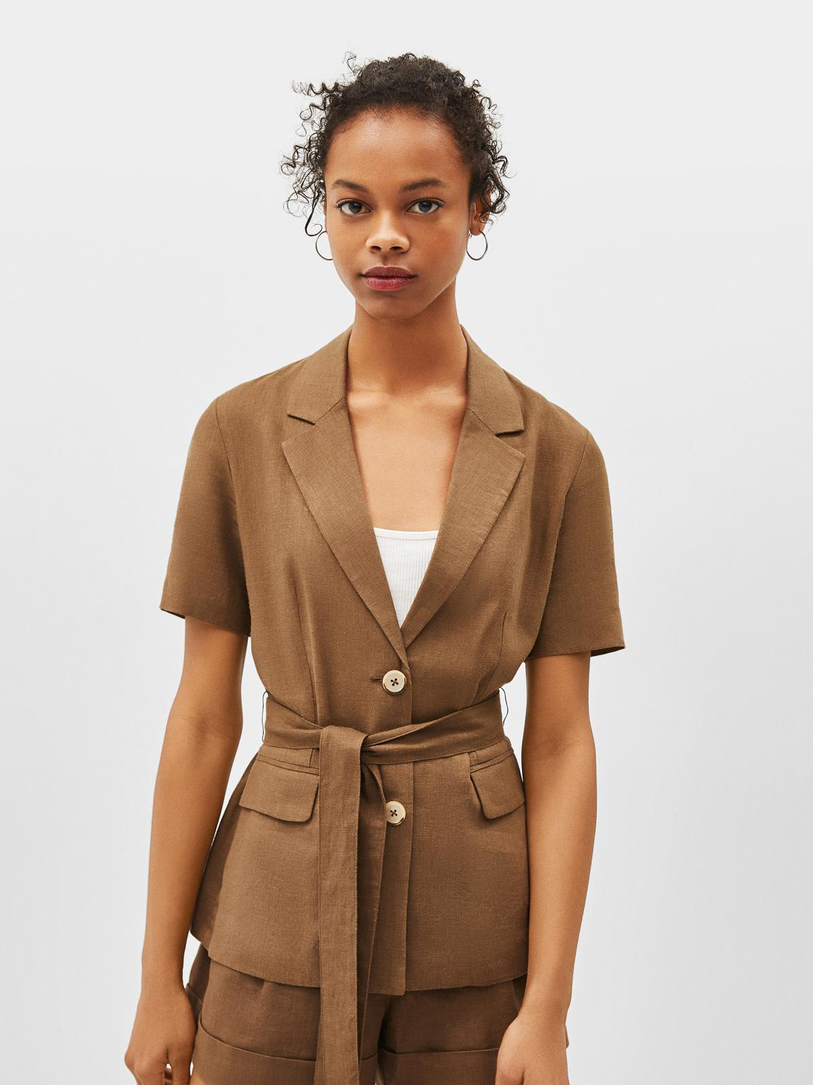 

Блузка Bershka 1150644700-AAMD L Капучино