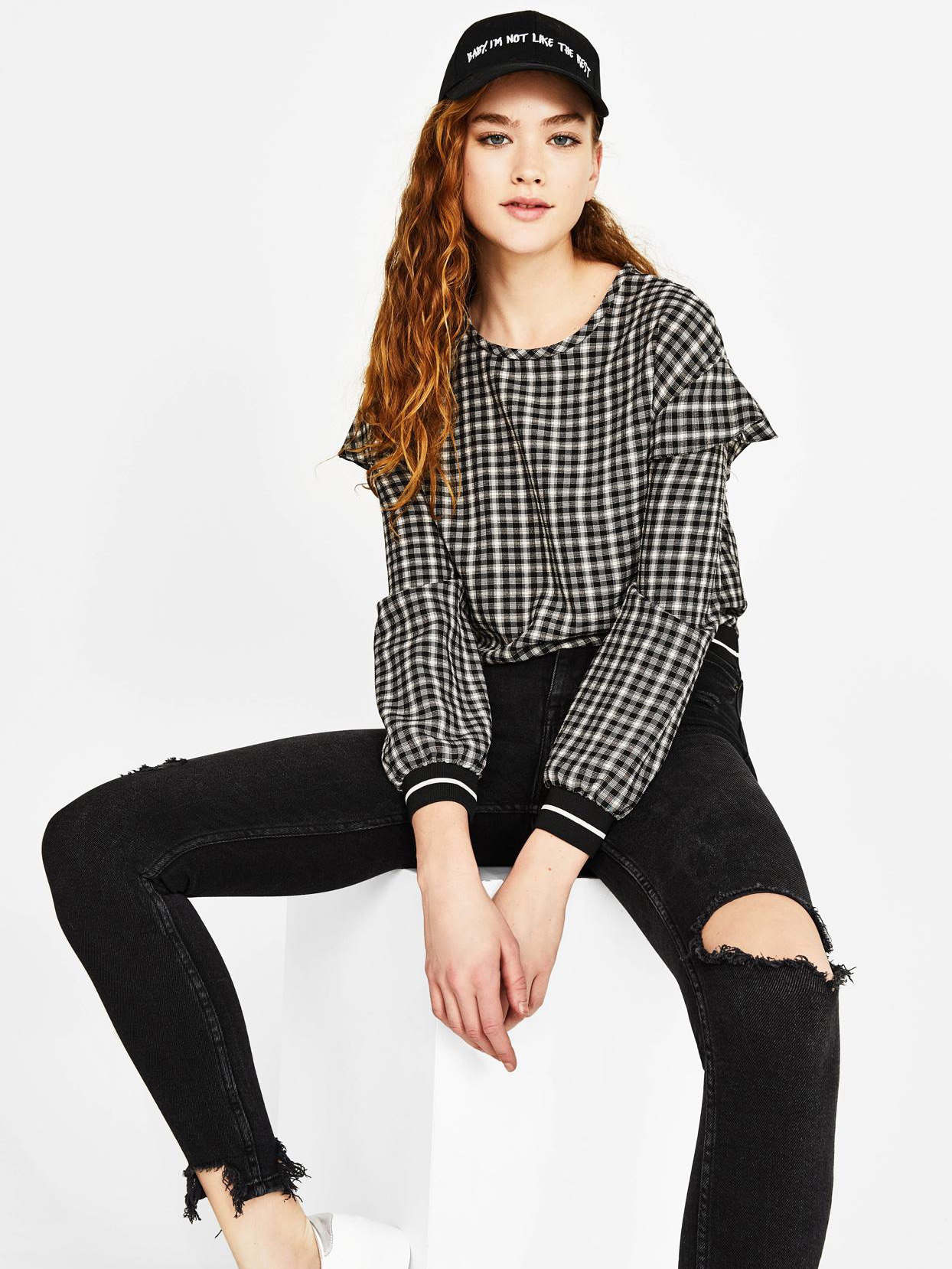 

Блузка Bershka 0833513800-ADHA XS Черная с белым