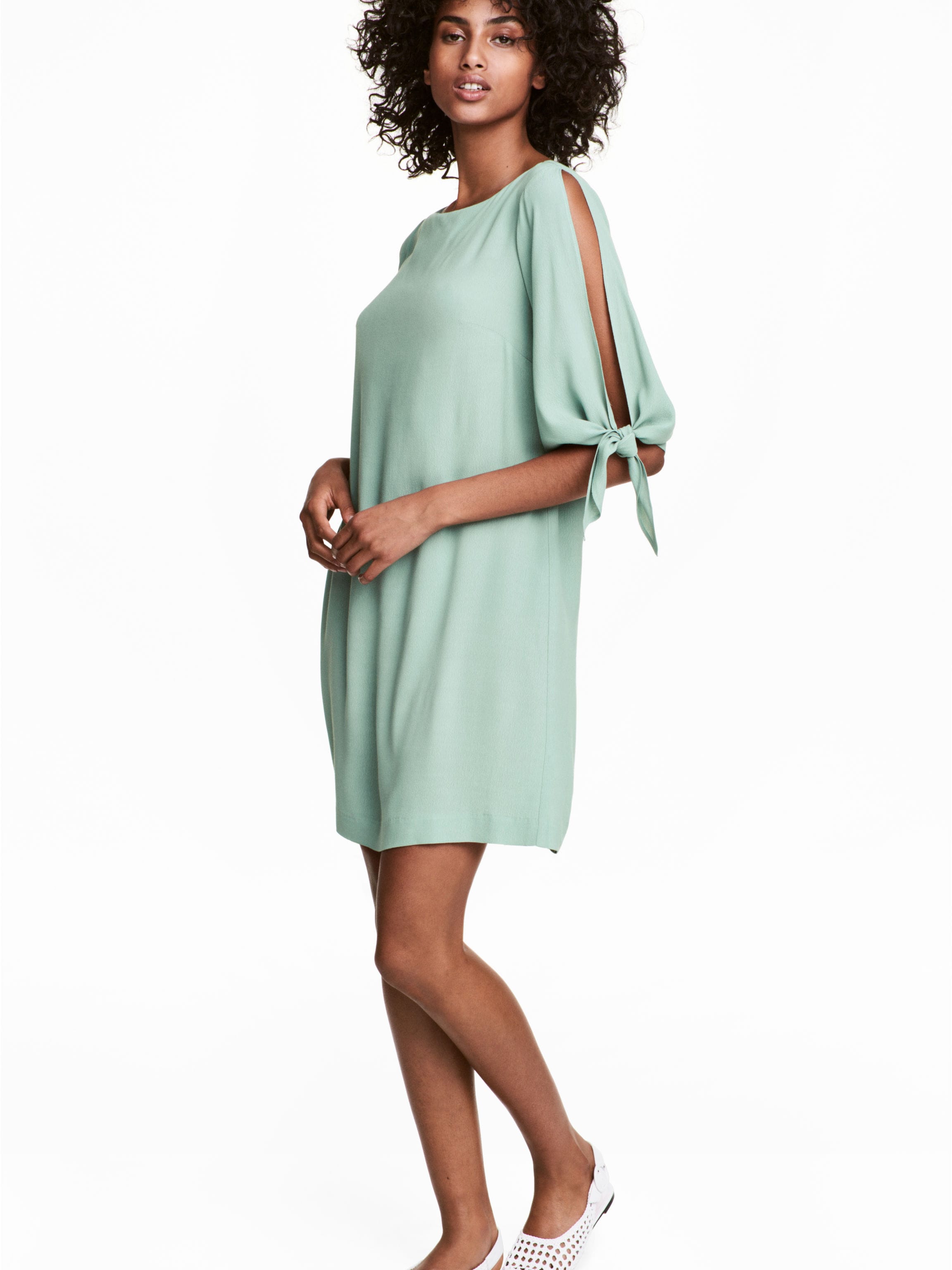 

Платье H&M 5239506-ACUB 44 Бледно-зеленое
