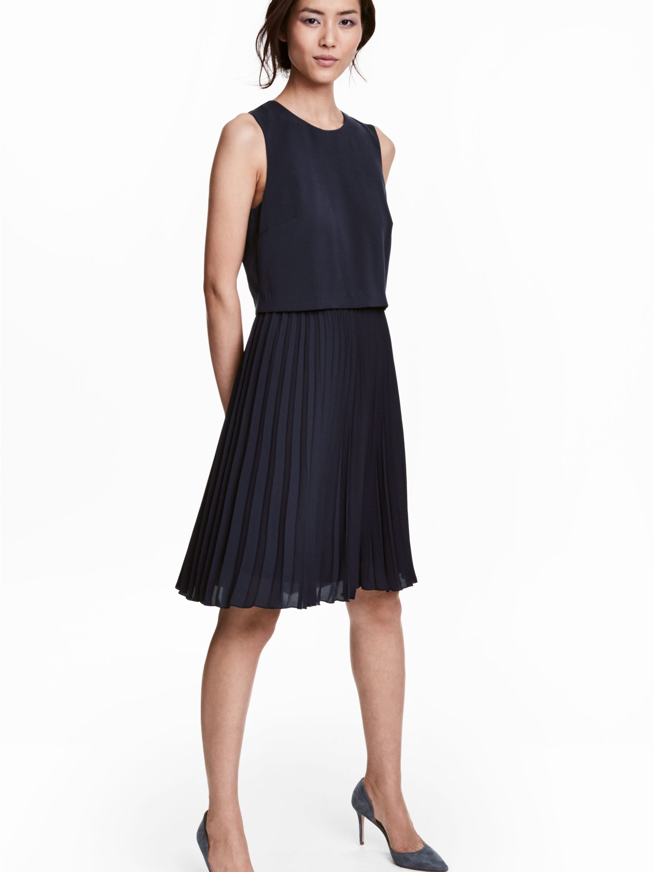 

Платье H&M 4821305-AAQJ 44 Темно-синее