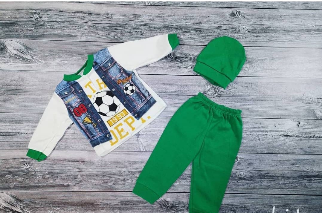 

Костюм Bebisso football + шапка 86см зеленый
