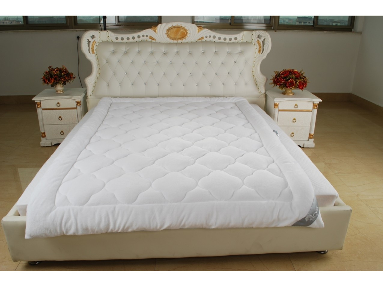 

Одеяло Arya Pure Line Sophie Евро 195*215 см микрофибра+микроплюш/силиконовые шарики белое арт.TR1001145