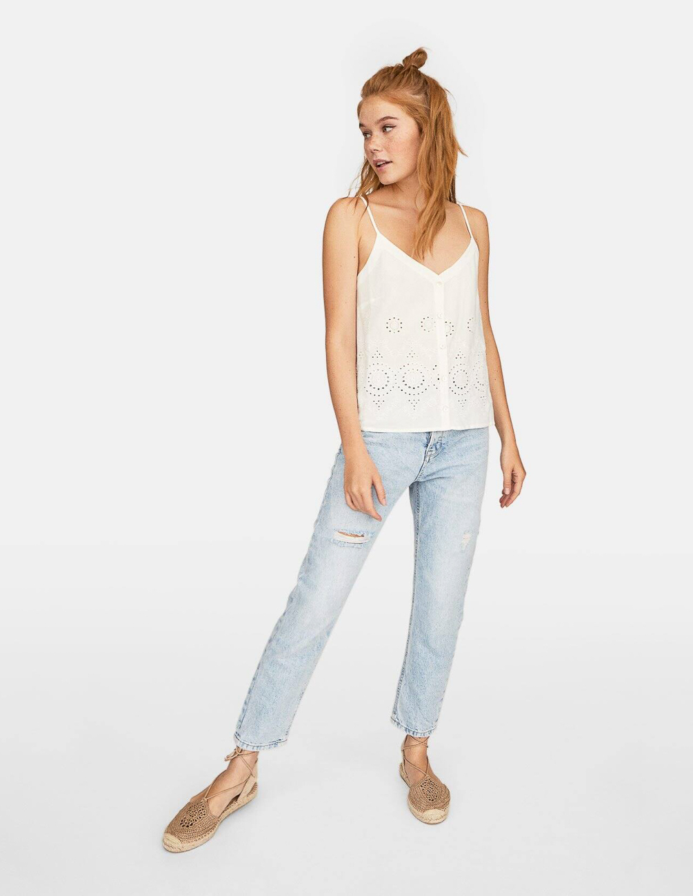 

Майка Stradivarius Ж1063927 (2111/402/004) цвет белый S