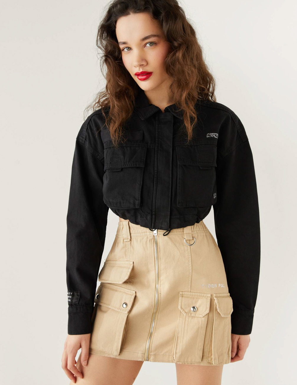 

Джинсовка Bershka Ж1064414 (1236/665/800) цвет черный XS