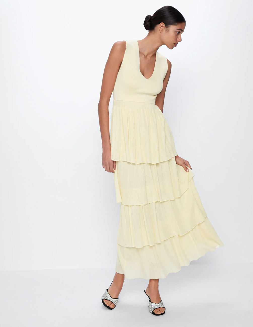 

Платье Zara Ж1060011 (4331/122/321) цвет желтый M