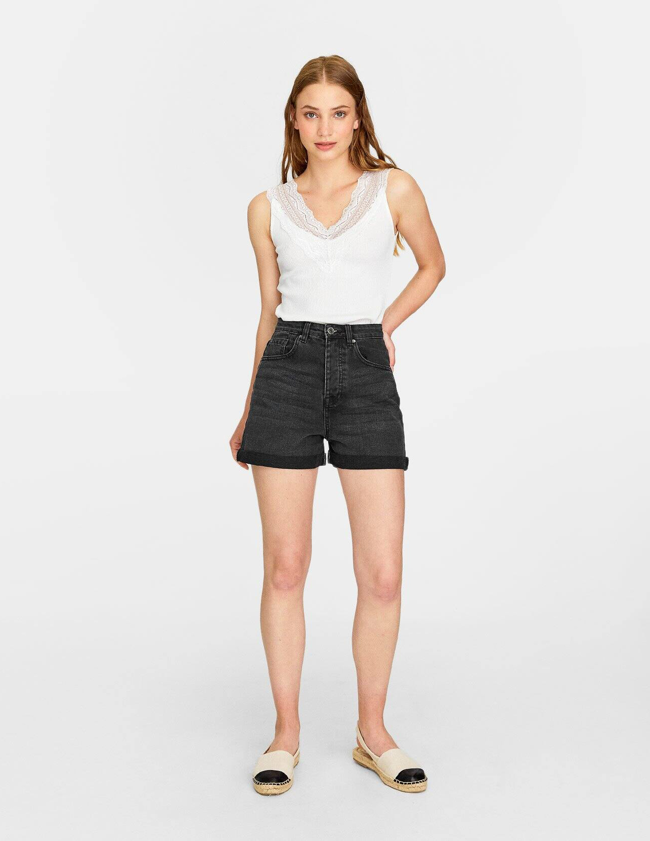 

Майка Stradivarius Ж1063835 (6501/471/004) цвет белый M
