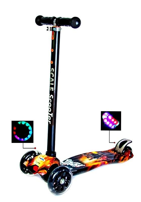 

Самокат Scale Sport Maxi Battle чёрный цвет светящиеся колеса