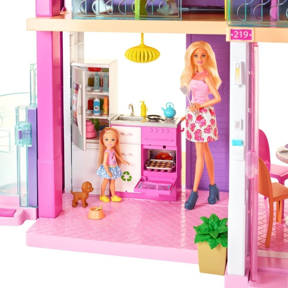 Кукольный дом Barbie с горкой Barbie Dreamhouse – фото, отзывы,  характеристики в интернет-магазине ROZETKA от продавца: КУМ | Купить в  Украине: Киеве, Харькове, Днепре, Одессе, Запорожье, Львове