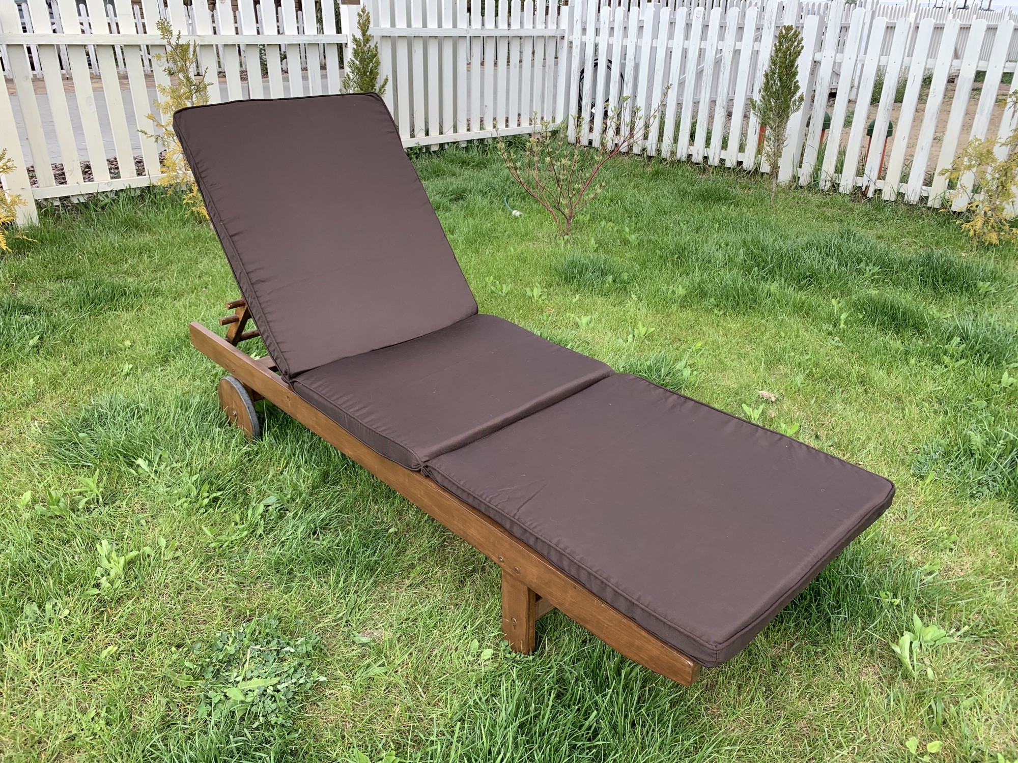 

Матрас на шезлонг Кедр на Ливане Comfort серия Classic 190x60x4 см Коричневый (1008)