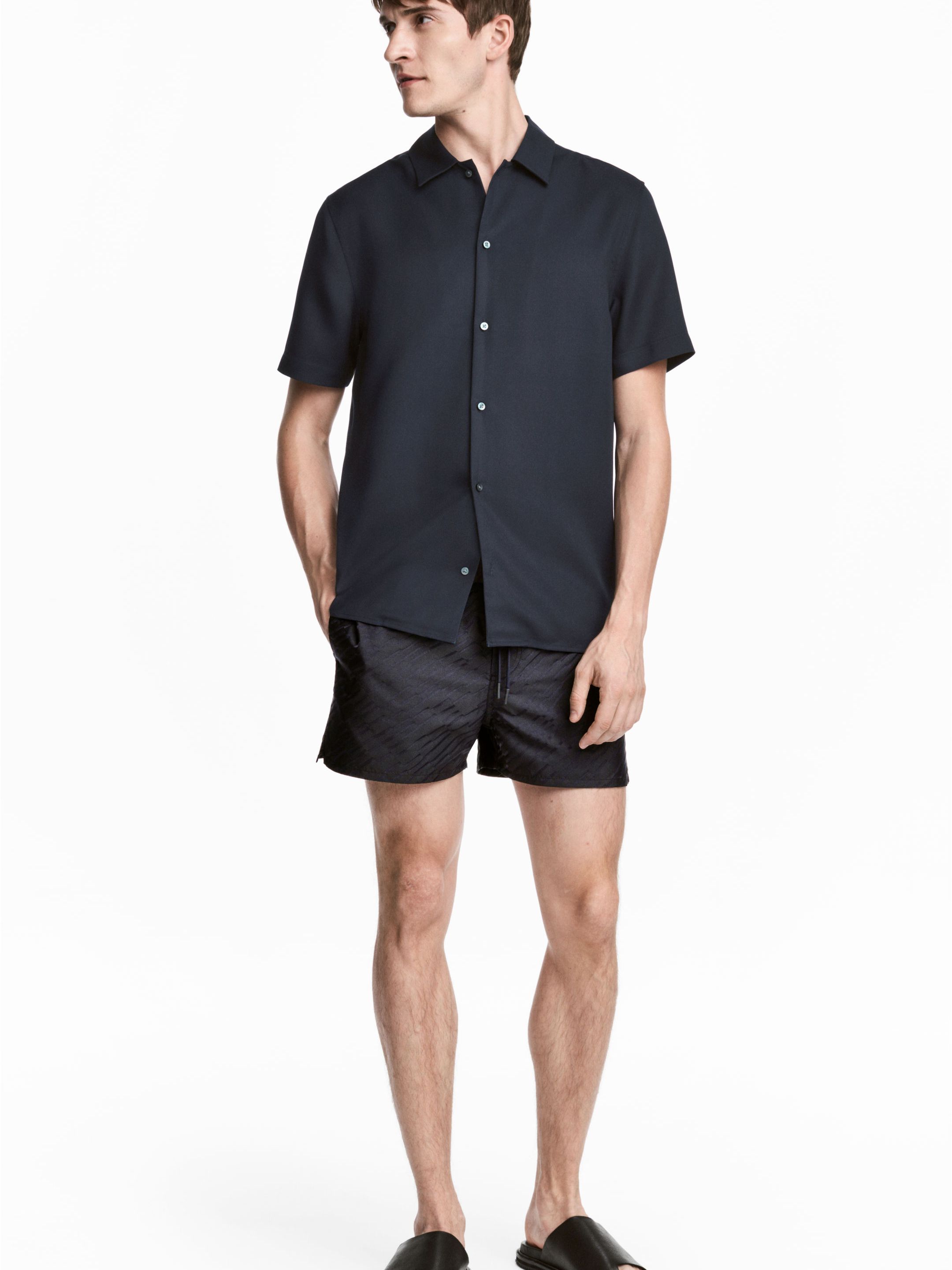 

Шорты H&M 4833335-ADMZ 56 Темно-синие в узоры