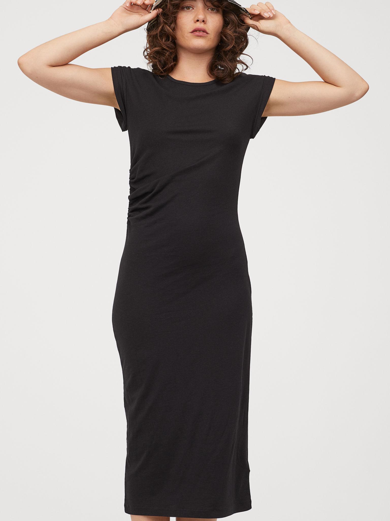 

Платье H&M 6112359-AAAD XS Черное