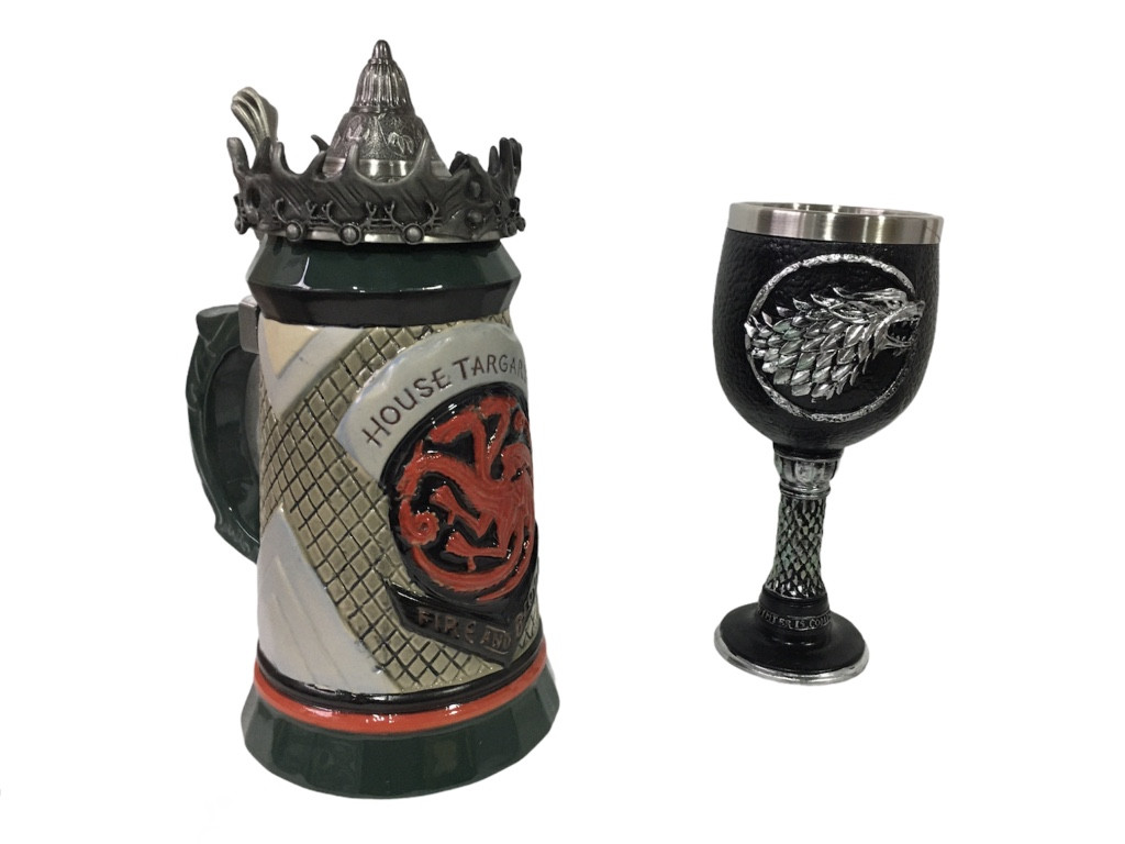 

Подарочный набор Кружка House Targaryen Fire And Blood Игра Престолов и Кубок Дом Старков 650/200мл