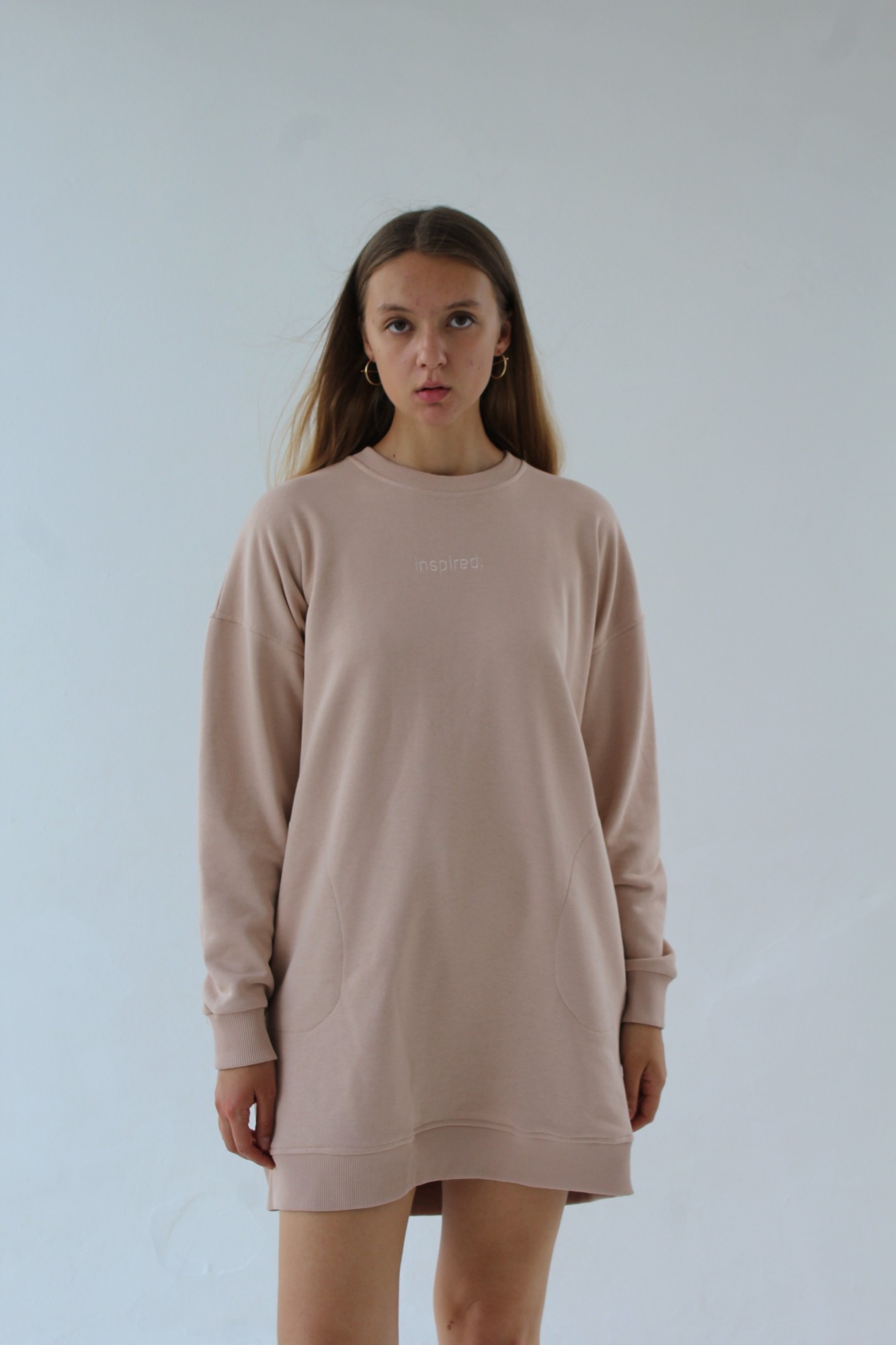 

Платье-Свитшот Capslook Oversize  Beige, Платье-Свитшот Capslook Oversize One Size Beige