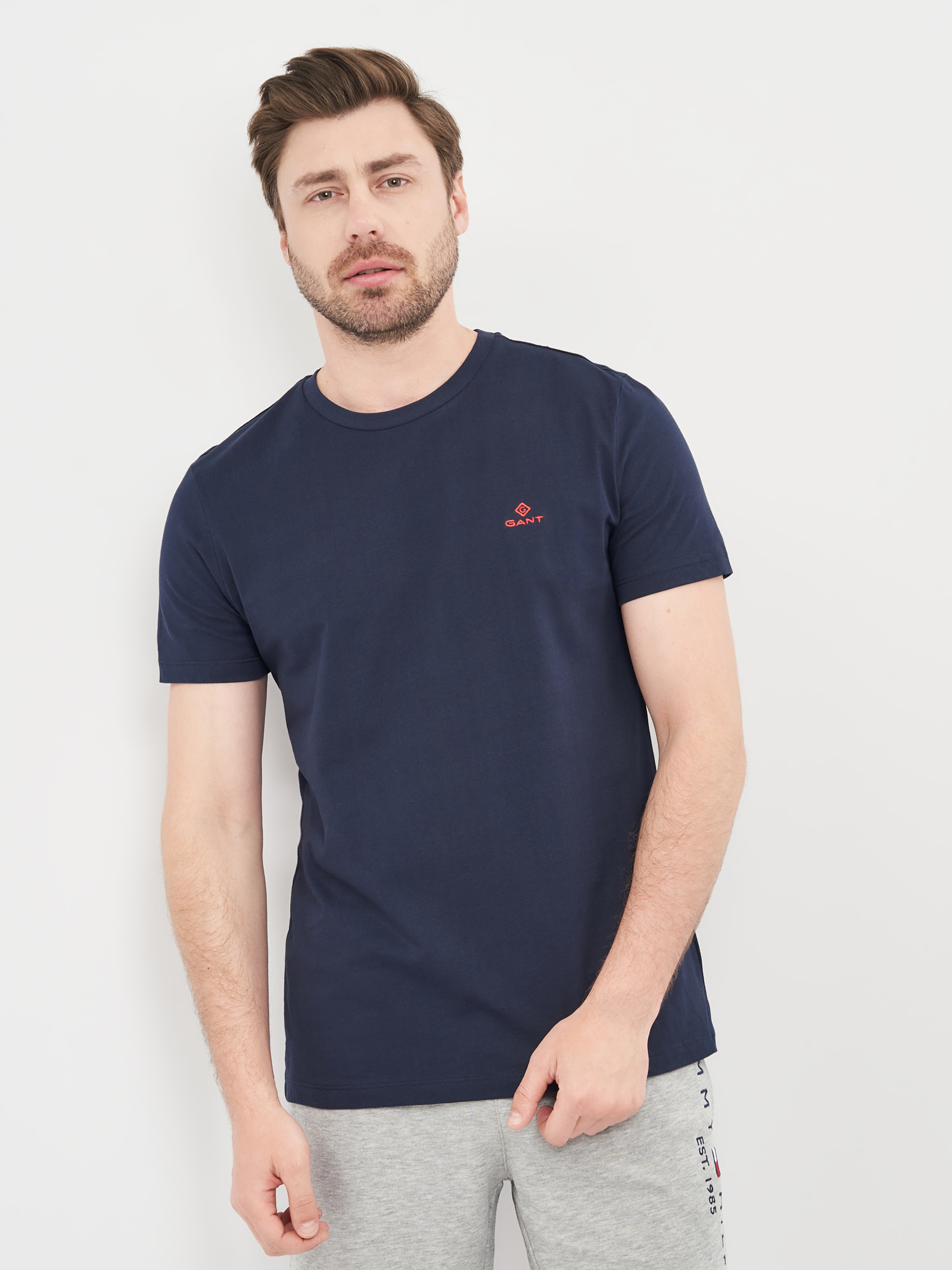

Футболка Gant 10730.2  (44) Темно-синяя, Футболка Gant 10730.2 S (44) Темно-синяя