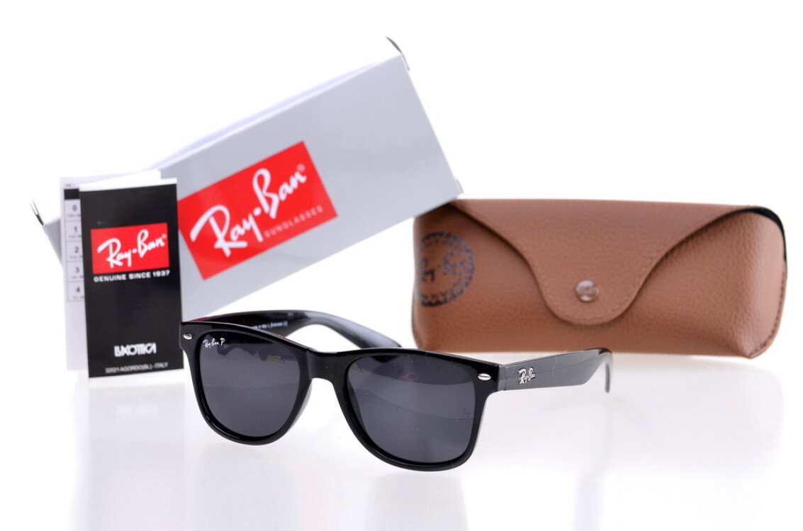 

Солнцезащитные очки Ray Ban RB 4105/2140-901p