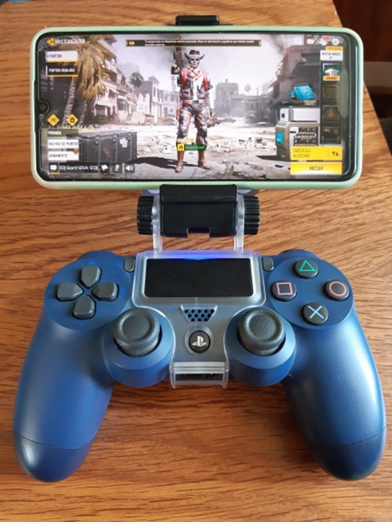 Держатель Крепление для смартфона на геймпад джойстик Playstation PS4  DualShock 4 – фото, отзывы, характеристики в интернет-магазине ROZETKA от  продавца: MagneZZy | Купить в Украине: Киеве, Харькове, Днепре, Одессе,  Запорожье, Львове