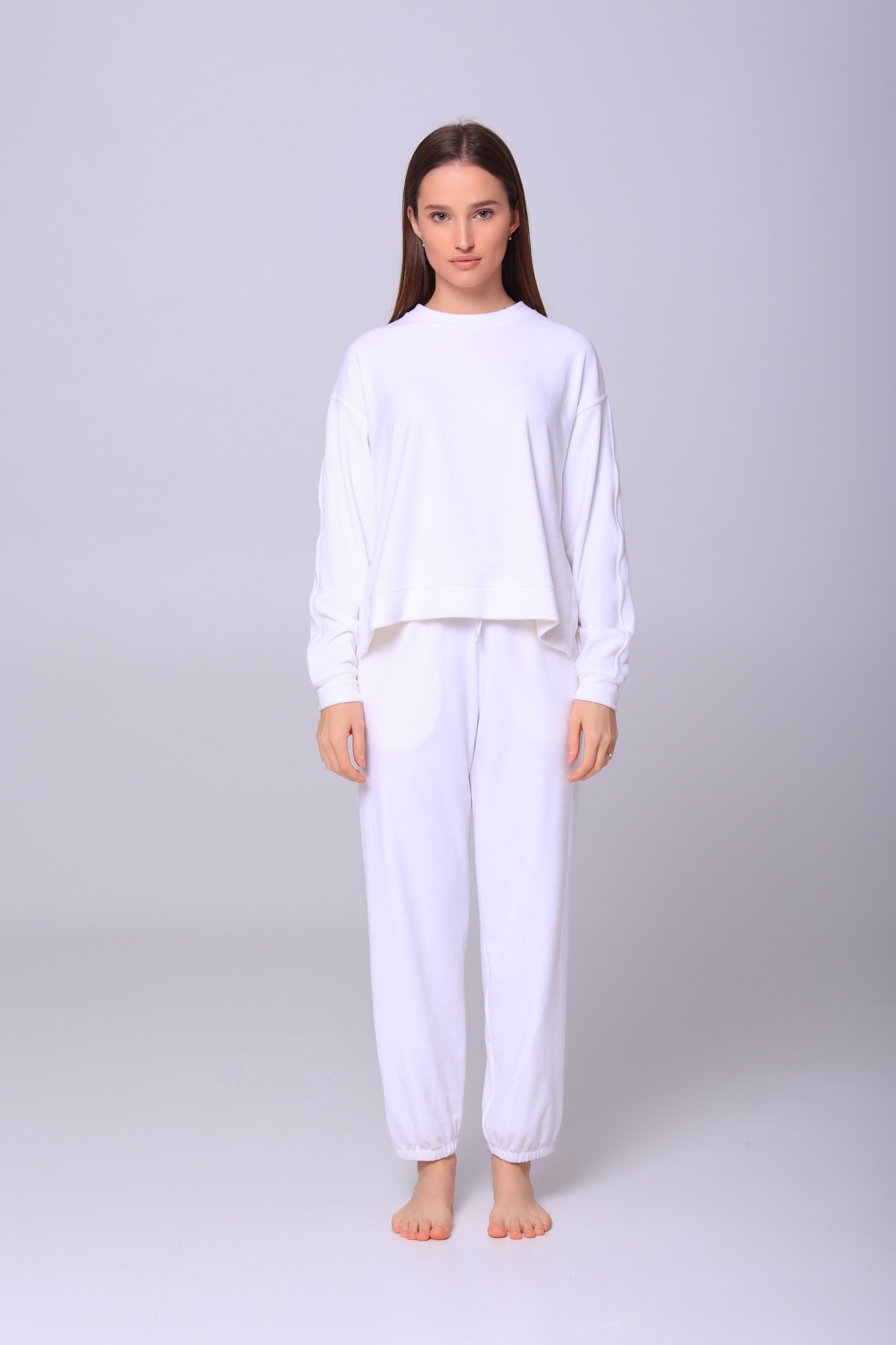 

Костюм KAIZA велюр на хлопковой основе  Белый, Костюм KAIZA велюр на хлопковой основе S Белый