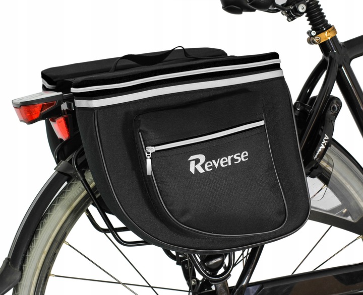 

Велосумка на багажник ROWER Reverse 35 х 26 см сумка черная 16 л (RBAG-00177)