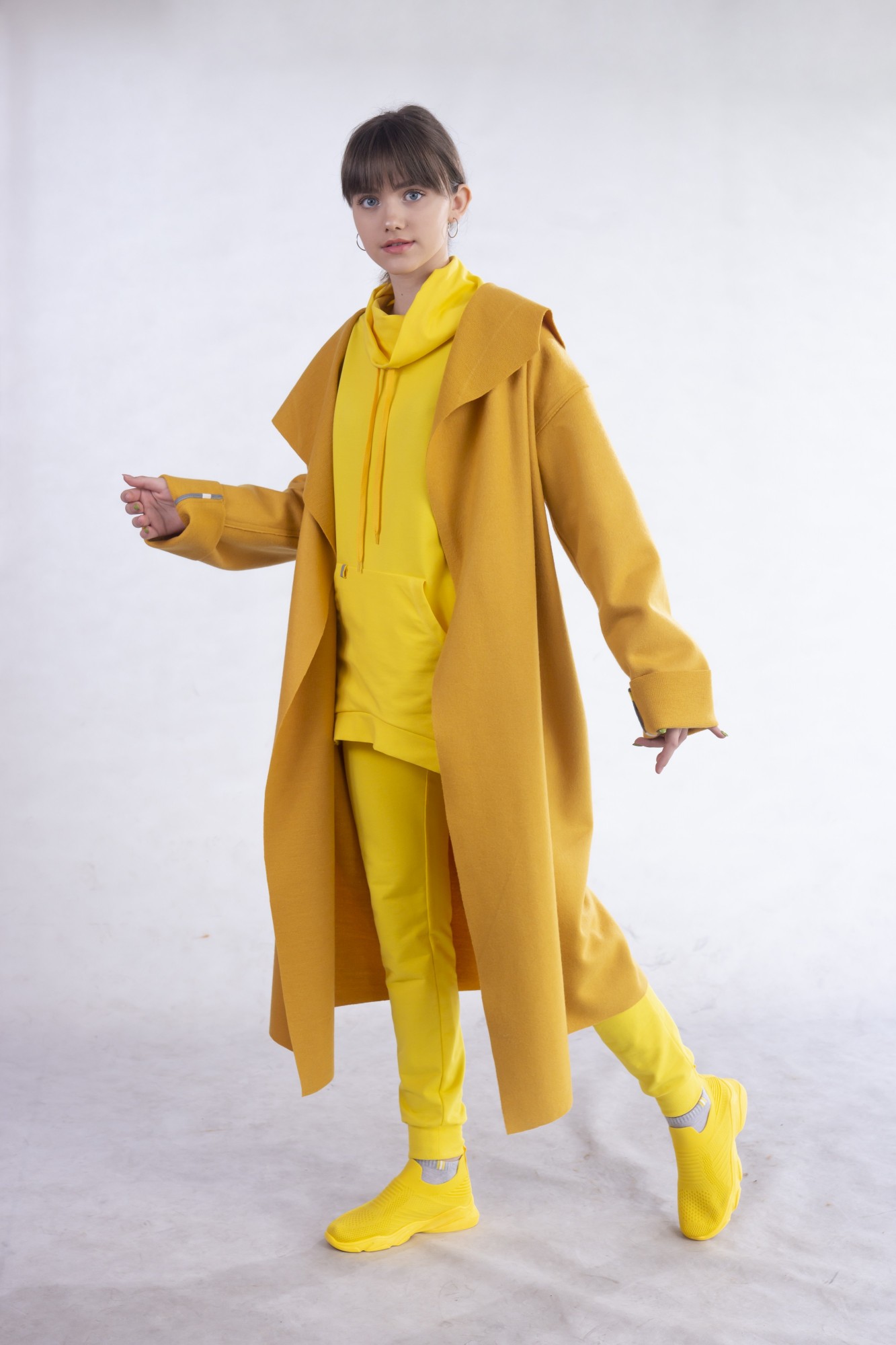 

Мантия KVK женская/подростковая 158-170 Yellow