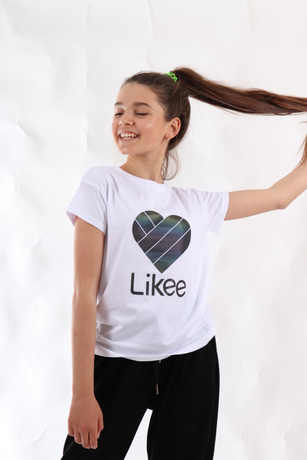 

Футболка Likee для девочек, Артикул: JP1276-белая (152 СМ)