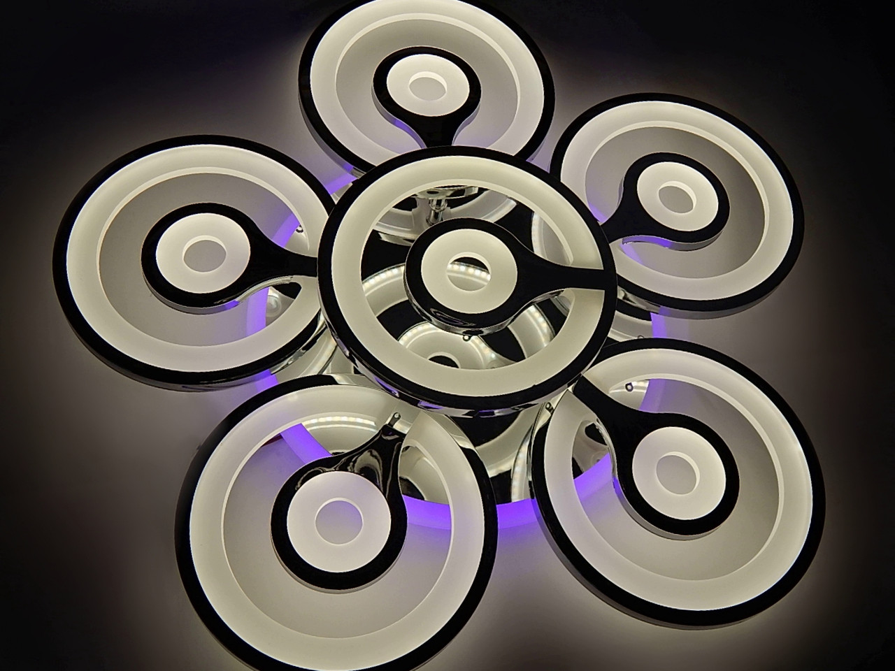 

Потолочная LED Люстра Linisoln 100W 2255386/5+1 Led Color