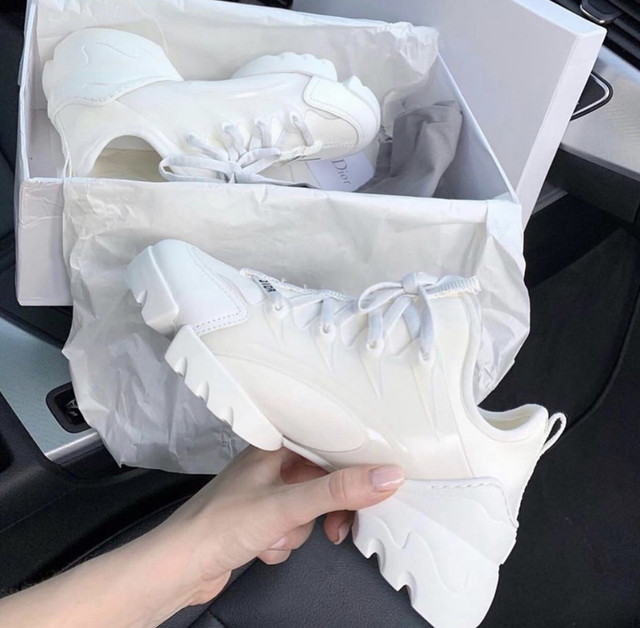 

Кроссовки No Brand LA126 white 212140 40