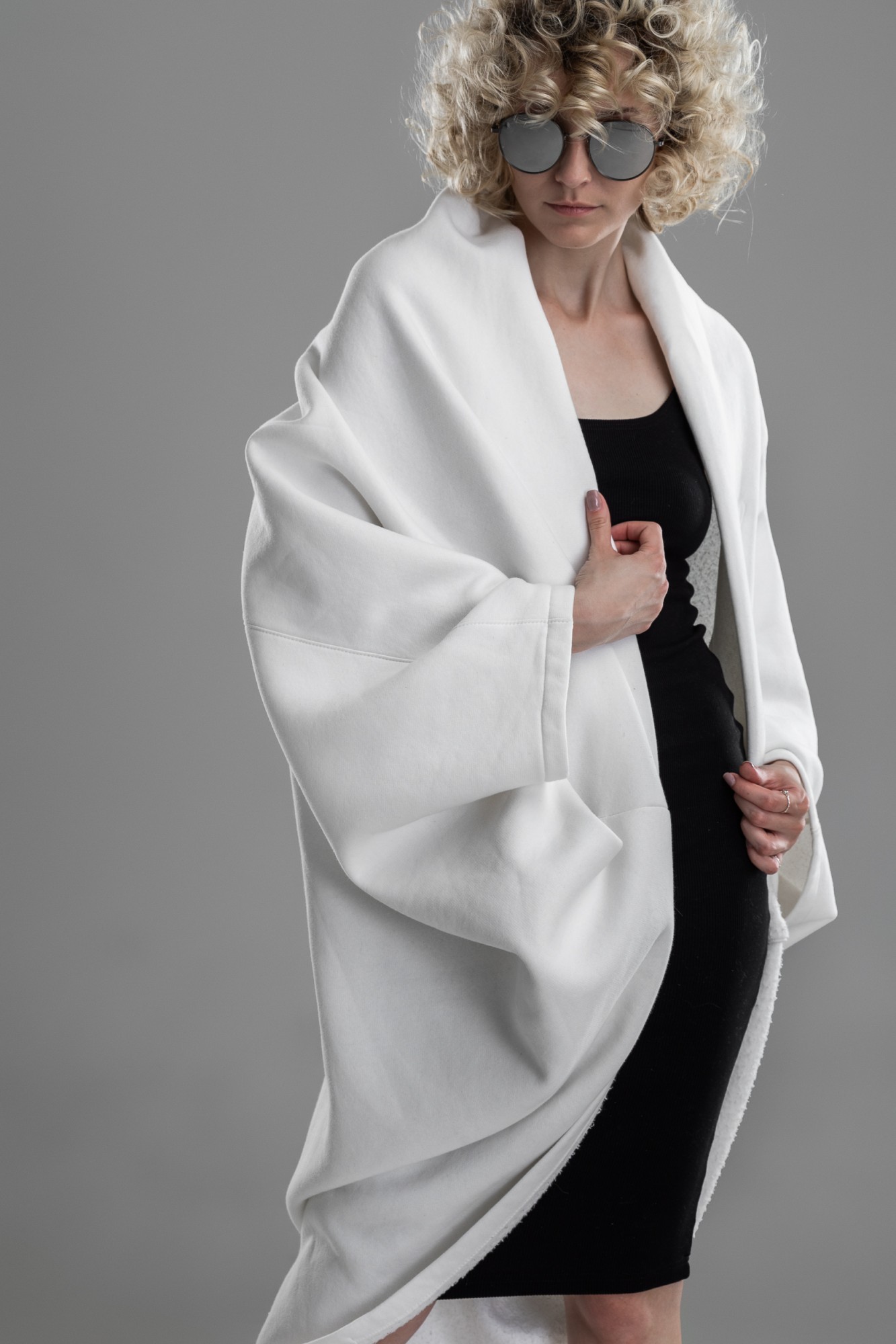 

Кардиган Midnight А0270 Oversized kimono S Белый