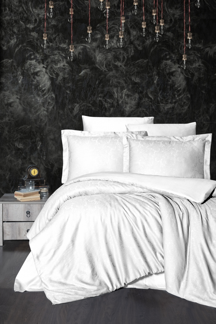 

Постельное белье Jacquard Satin 200 х 220 см Sare White First Choice k-31119