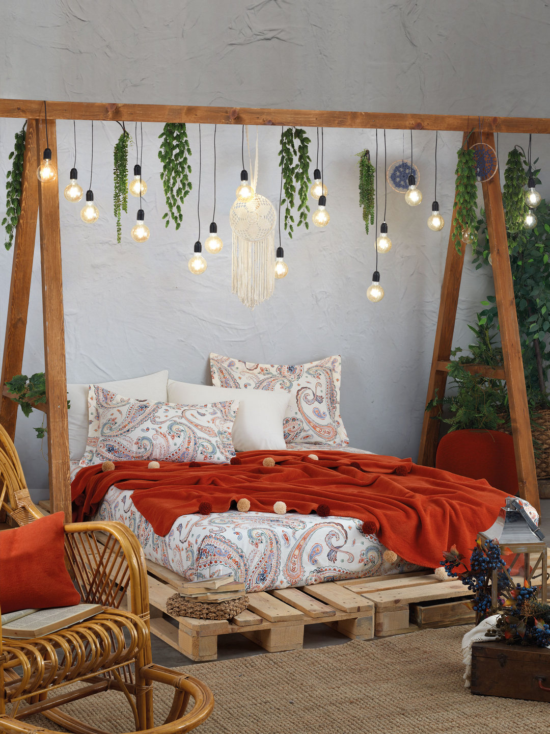 

Постільна білизна Istanbul 200×220 Boho з пледом ( корал ) Istanbul k-ist9