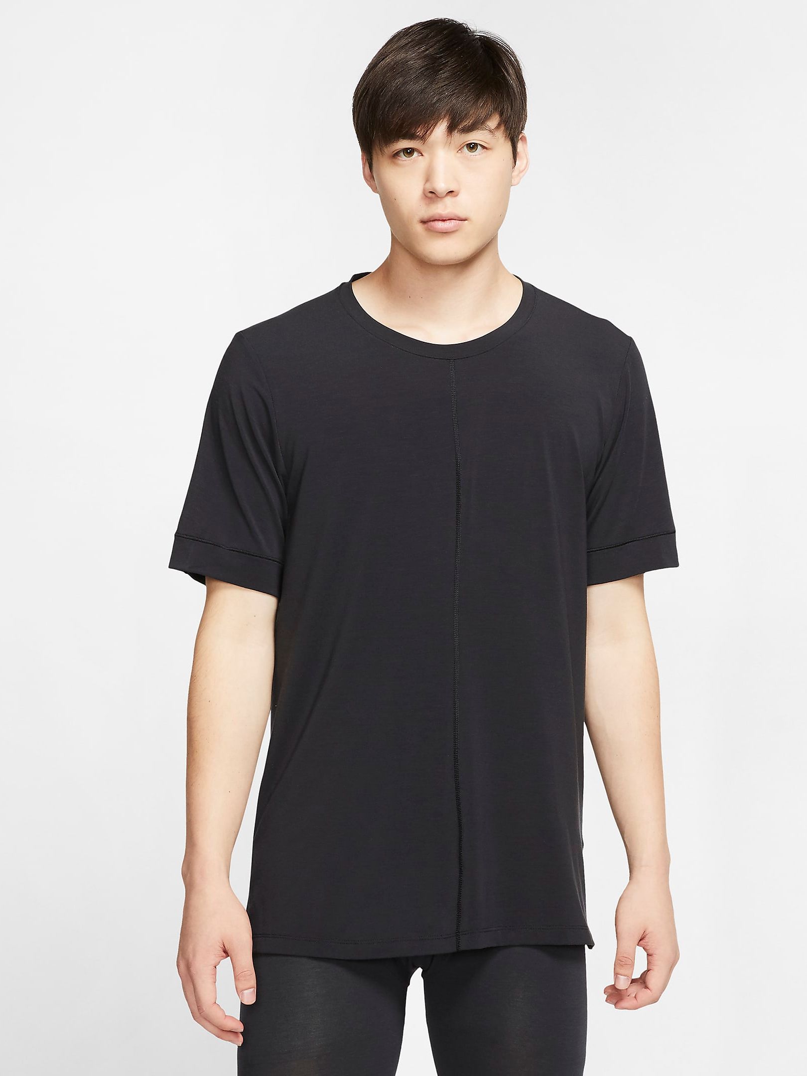 

Футболка Nike M Nk Df Top Ss Yoga BV4034-010 S Черная