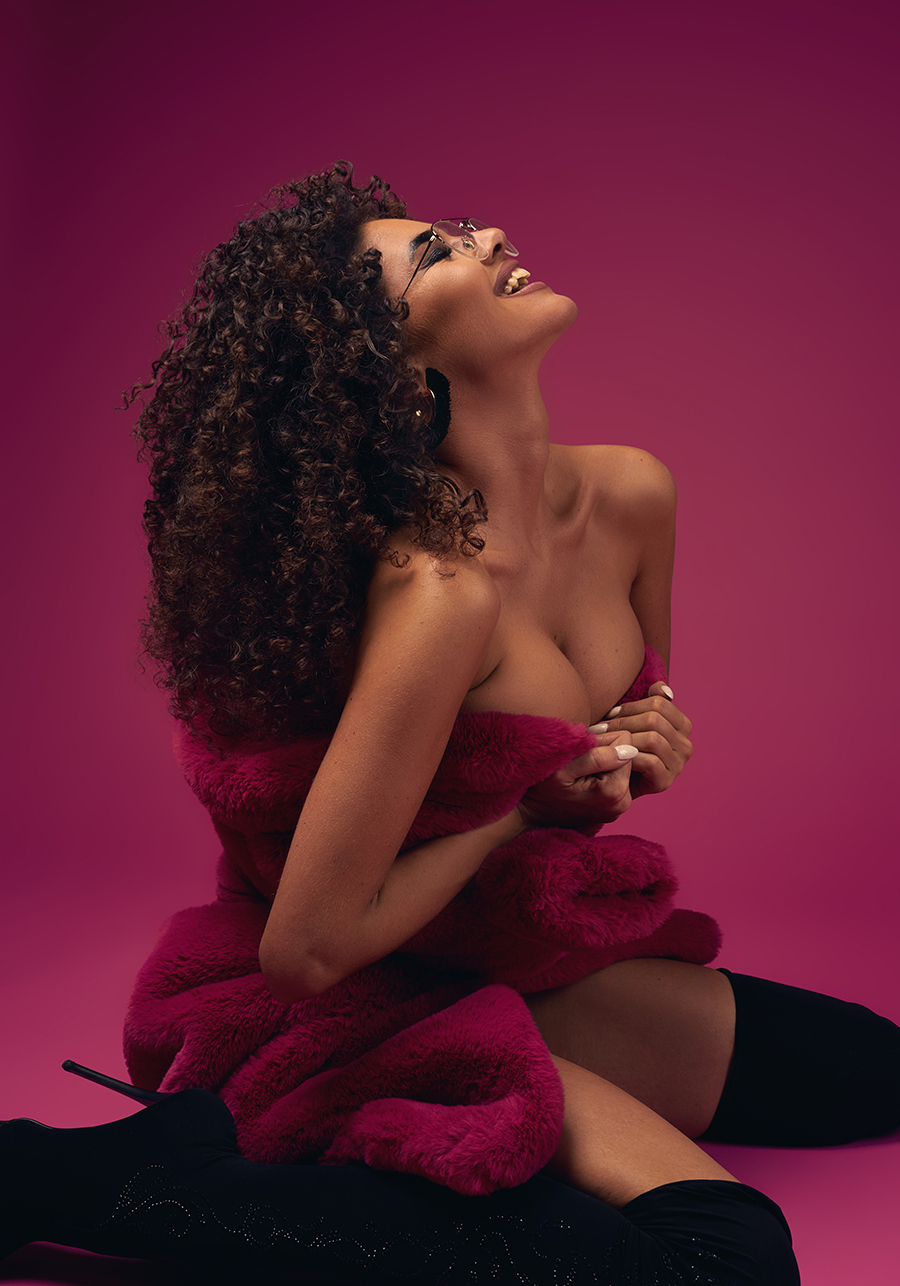 

Картина KAPLUN Pink princess 30 х 45 см