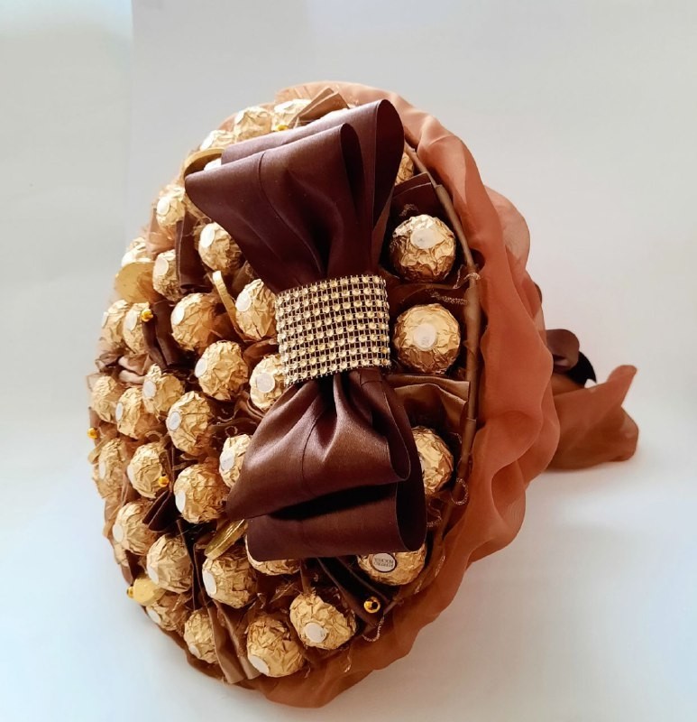 

Букет из конфет большой Ferrero Rocher Коричневый Okl РР 1505