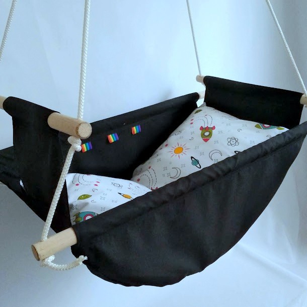 

Детская подвесная качеля-гамак, колыбель Happy Vita Craft космос черная