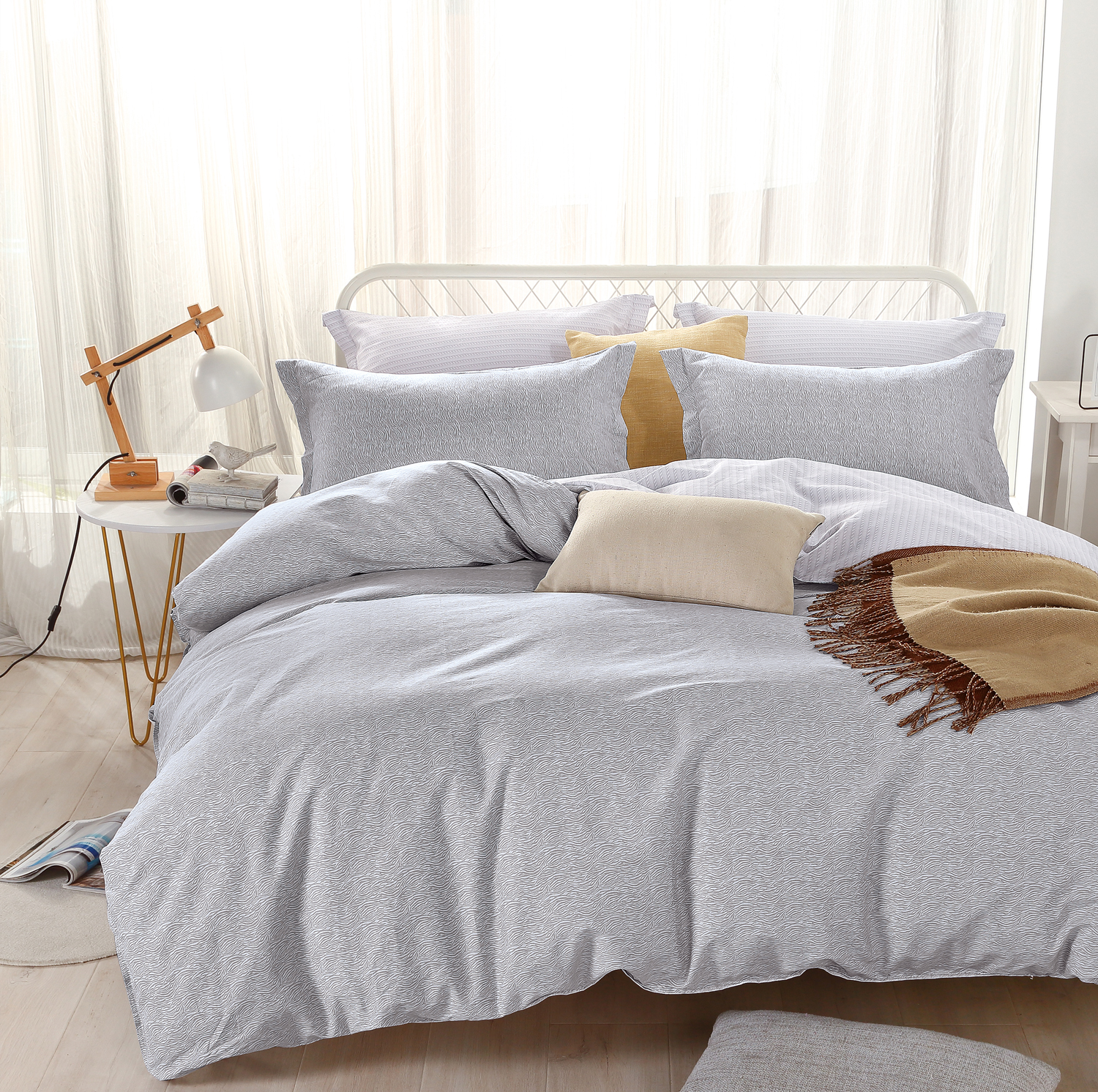 

Комплект постельного белья Love You Light Satin 200х220 "TL-190395"