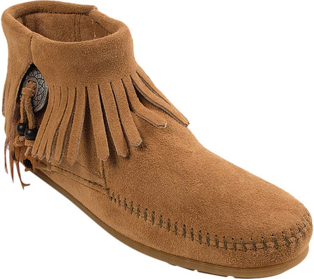 

Женские ботинки Minnetonka Bootie with Concho Taupe Suede 37.5