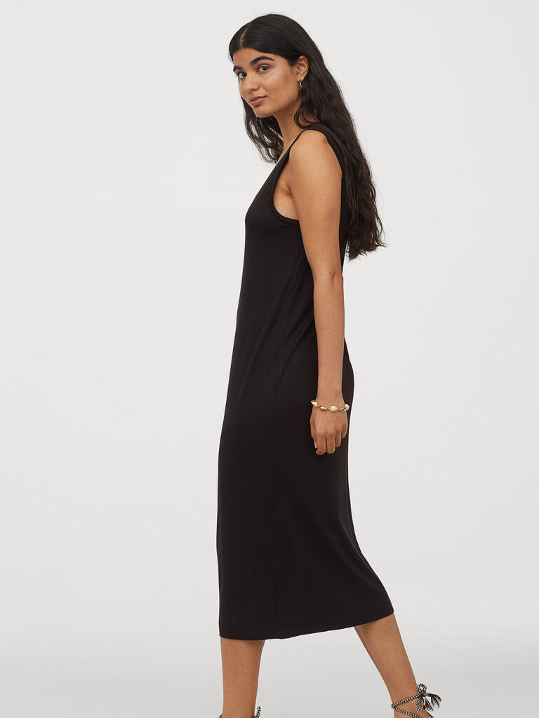 

Платье H&M 04-0881759-009 M Черный (СА2000001846261)