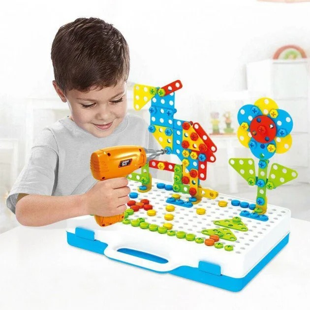 

Винтовая мозаика с шуруповертом Creative Puzzle развивающий набор для творчества для детей 193 предмета 30 х 19 х 6.5 см AVEOTLH28