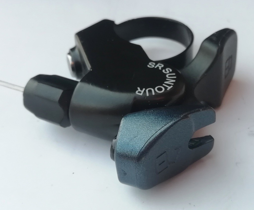 

Манетка блокировки SR Suntour c тросом