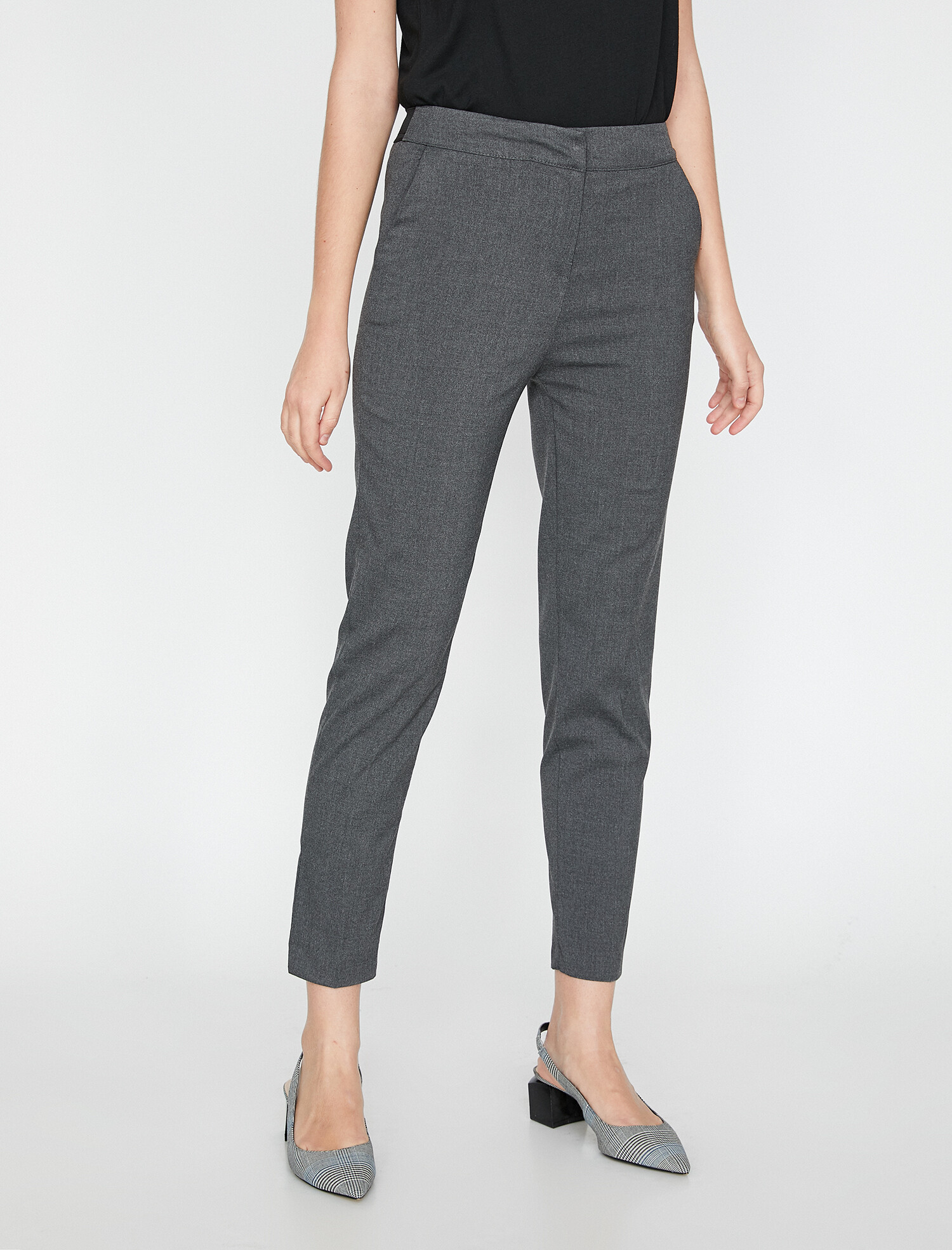 

Брюки Koton 9YAK42461UW-029 40 Grey