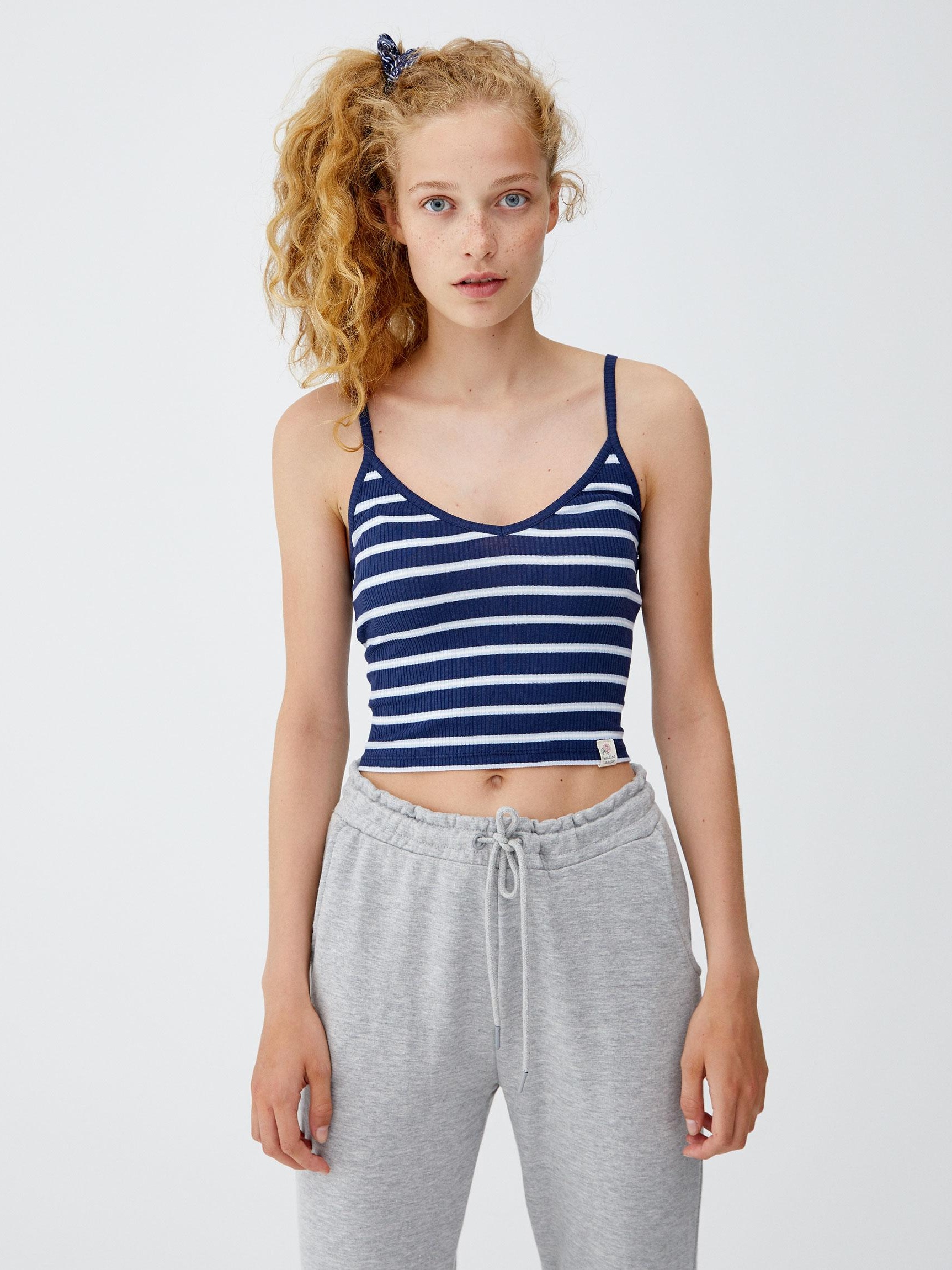 

Топ Pull & Bear 9238/392/430-AARY XS Синий с белым
