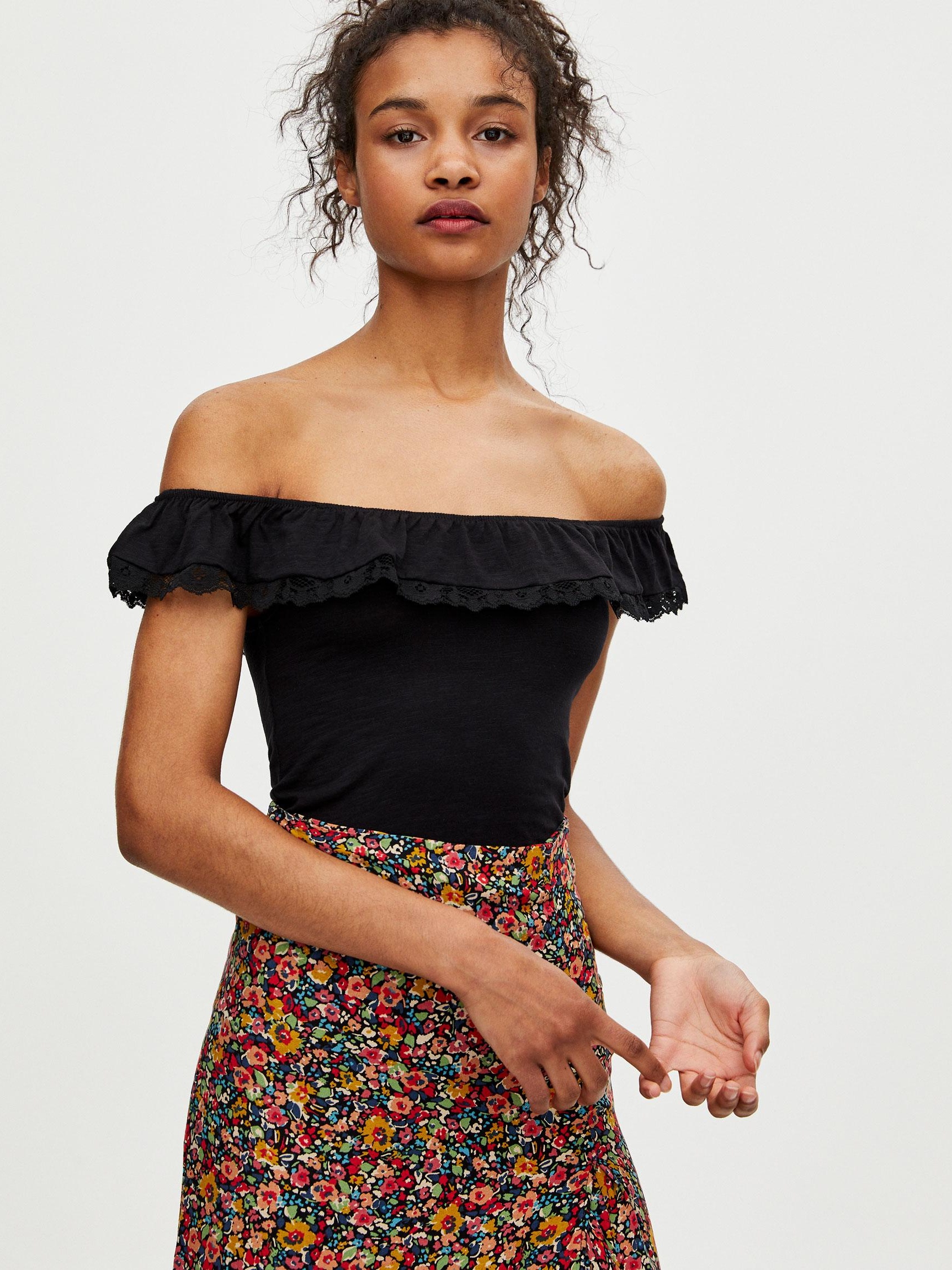 

Топ Pull & Bear 5244/211/800-AAAD M Черный