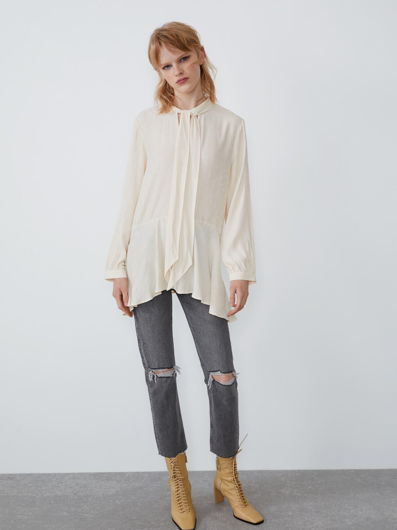 

Блузка Zara 3067/125/712-ACWJ M Светло-бежевая