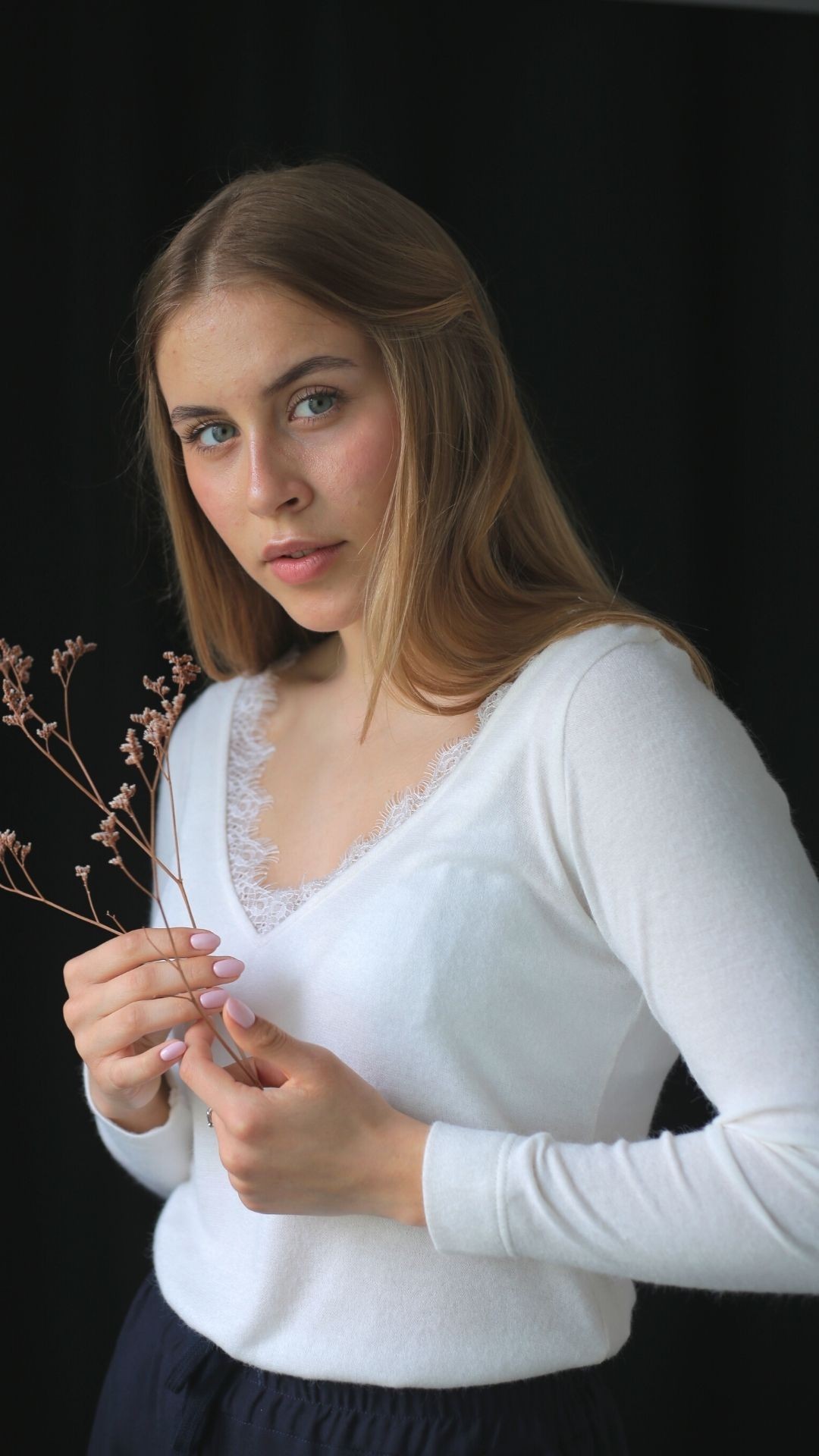 

Женский пуловер  молочный 506-3, Женский пуловер L молочный 506-3