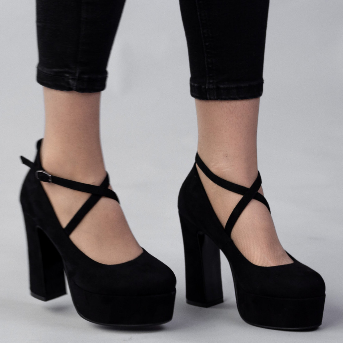 

Туфли женские Fashion Drusilla 2489 39 размер 24,5 см Черный